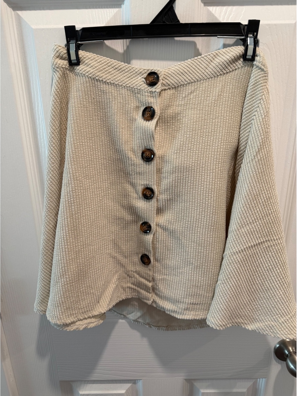 Shein cream ribbed button front skirt